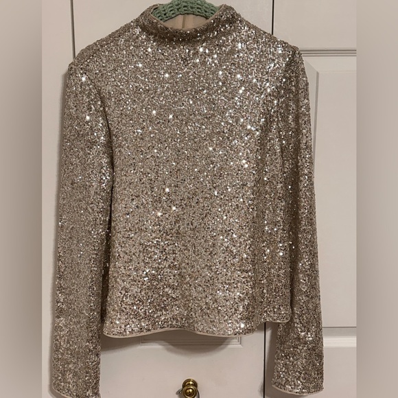 NWT sequin top - Picture 6 of 6